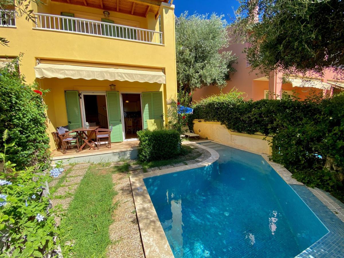 La Riviera Barbati Seaside Apartments & Villas Eksteriør billede