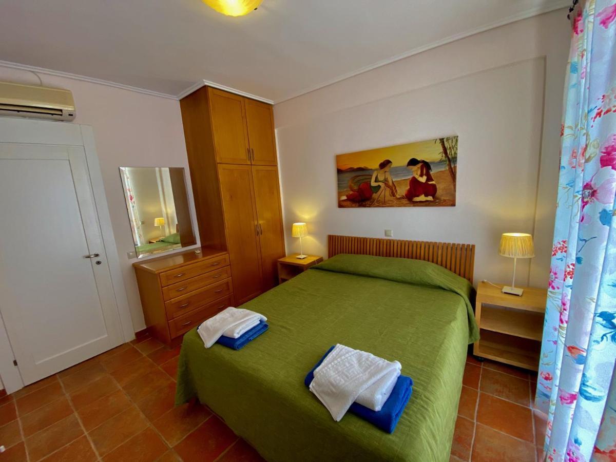 La Riviera Barbati Seaside Apartments & Villas Eksteriør billede