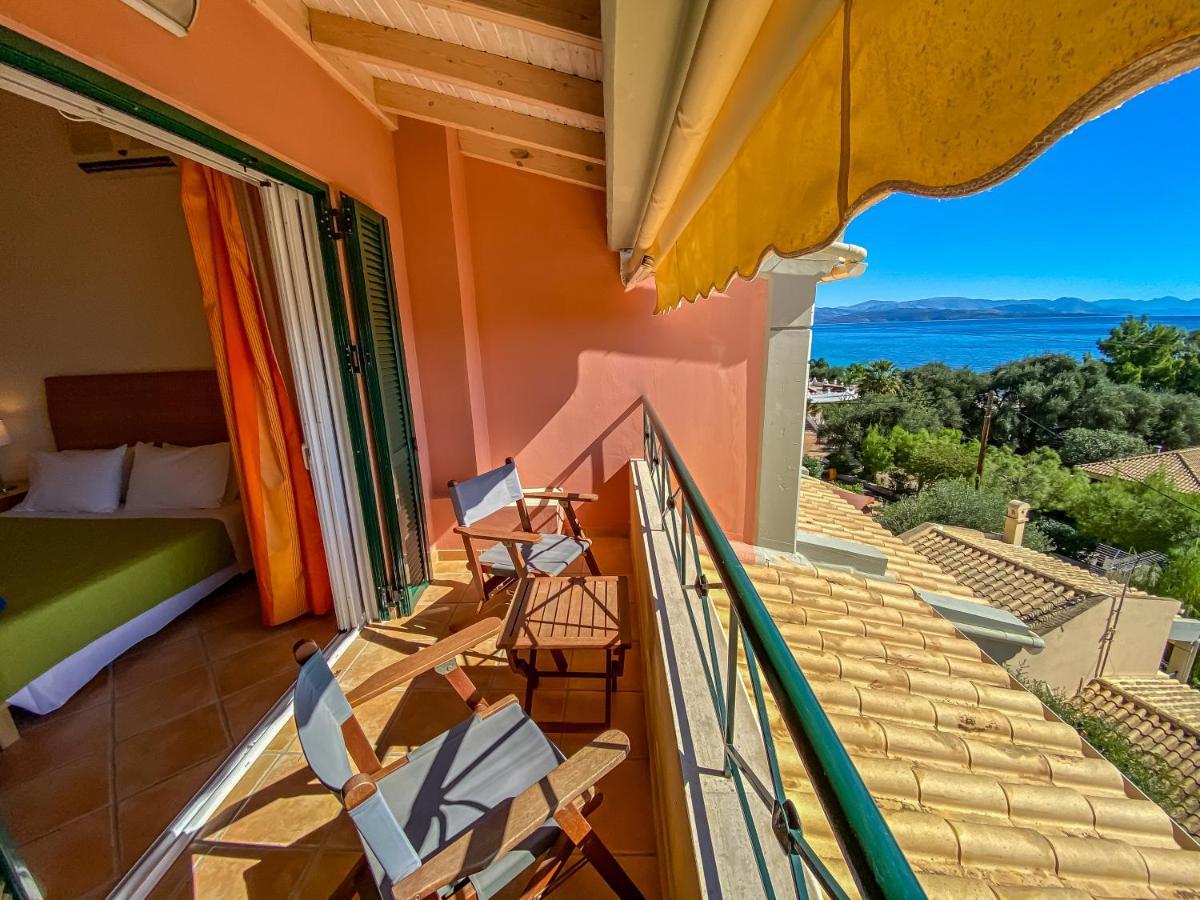 La Riviera Barbati Seaside Apartments & Villas Eksteriør billede