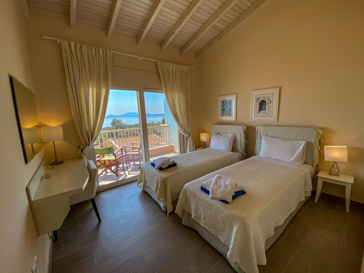 La Riviera Barbati Seaside Apartments & Villas Eksteriør billede