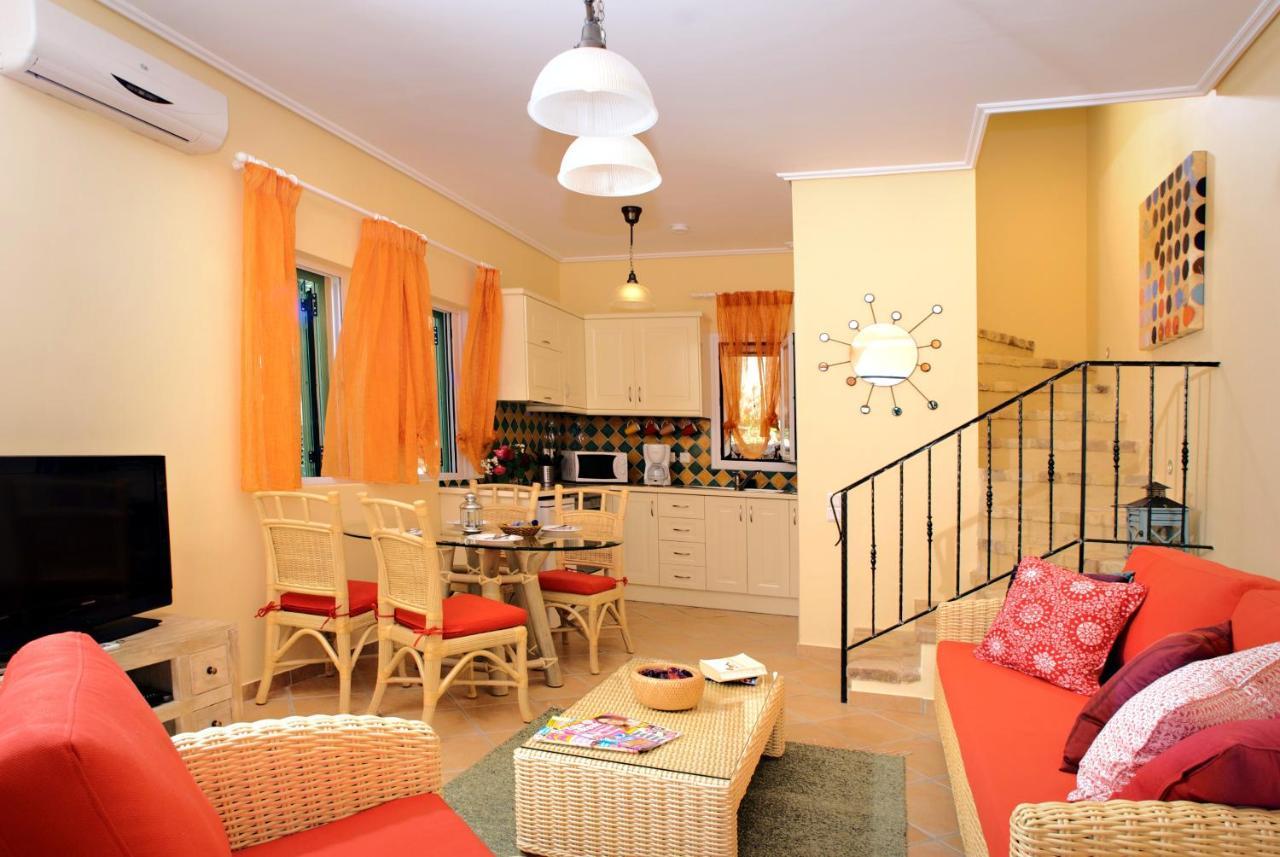 La Riviera Barbati Seaside Apartments & Villas Eksteriør billede