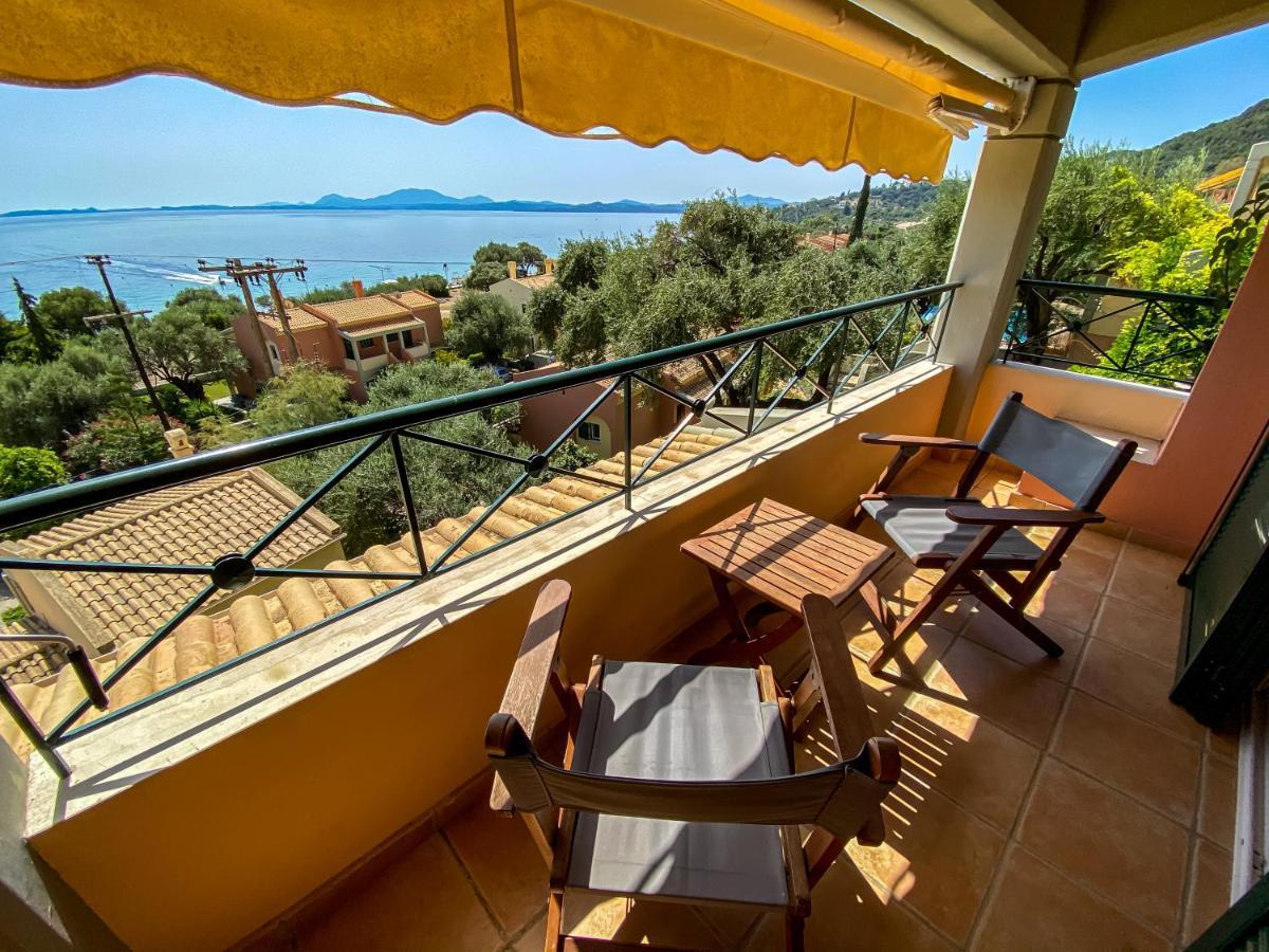 La Riviera Barbati Seaside Apartments & Villas Eksteriør billede