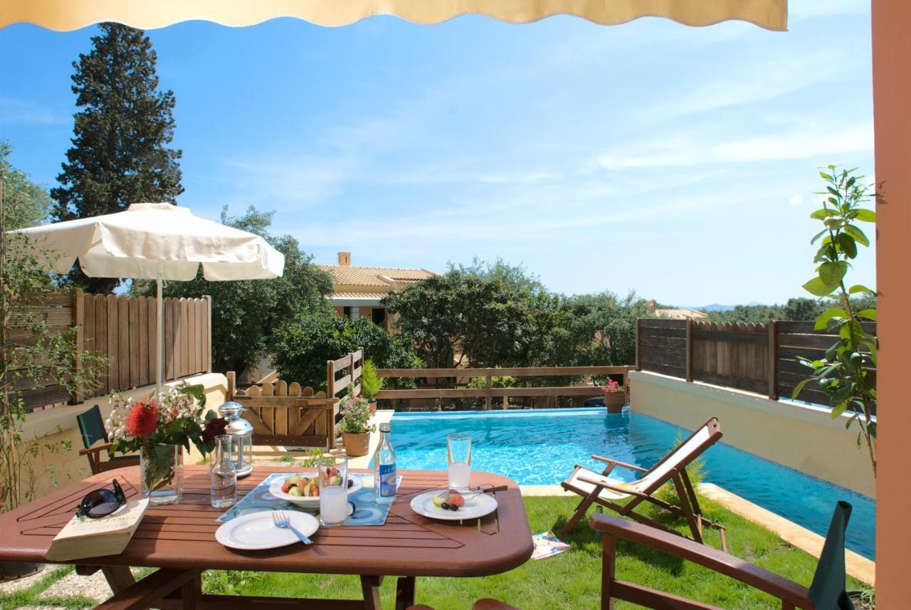 La Riviera Barbati Seaside Apartments & Villas Eksteriør billede